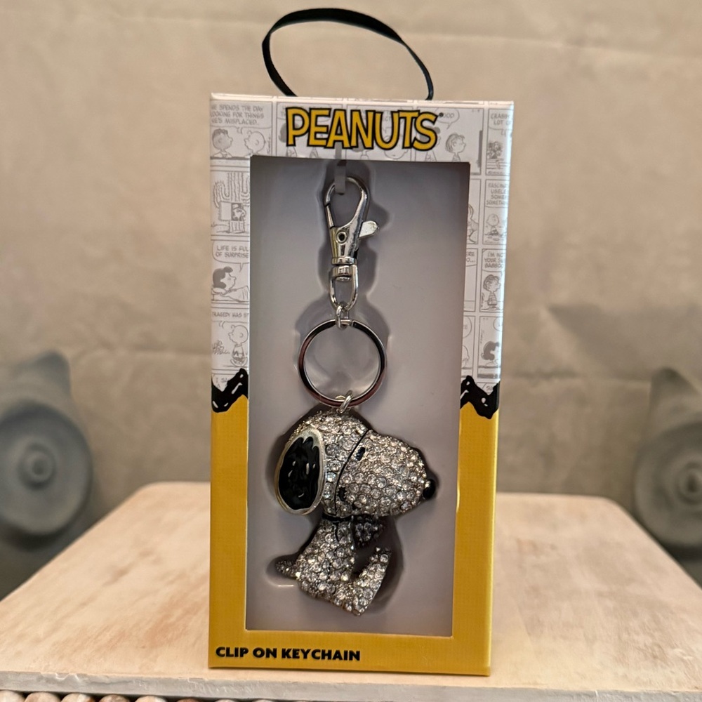 ⚡️⭐️Peanuts Snoopy Clip On Keychain